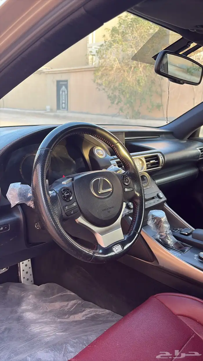 لكزس is سبورت 1