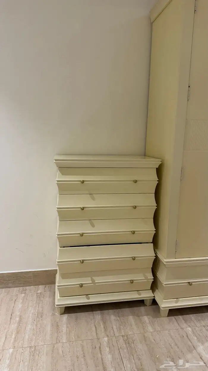 اثاث غرفة نوم للبيع 0