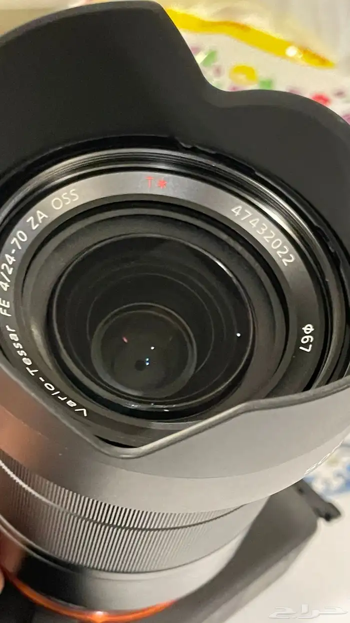 Sony 24-70mm f 4 Vario-Tessar T FE OSS 3