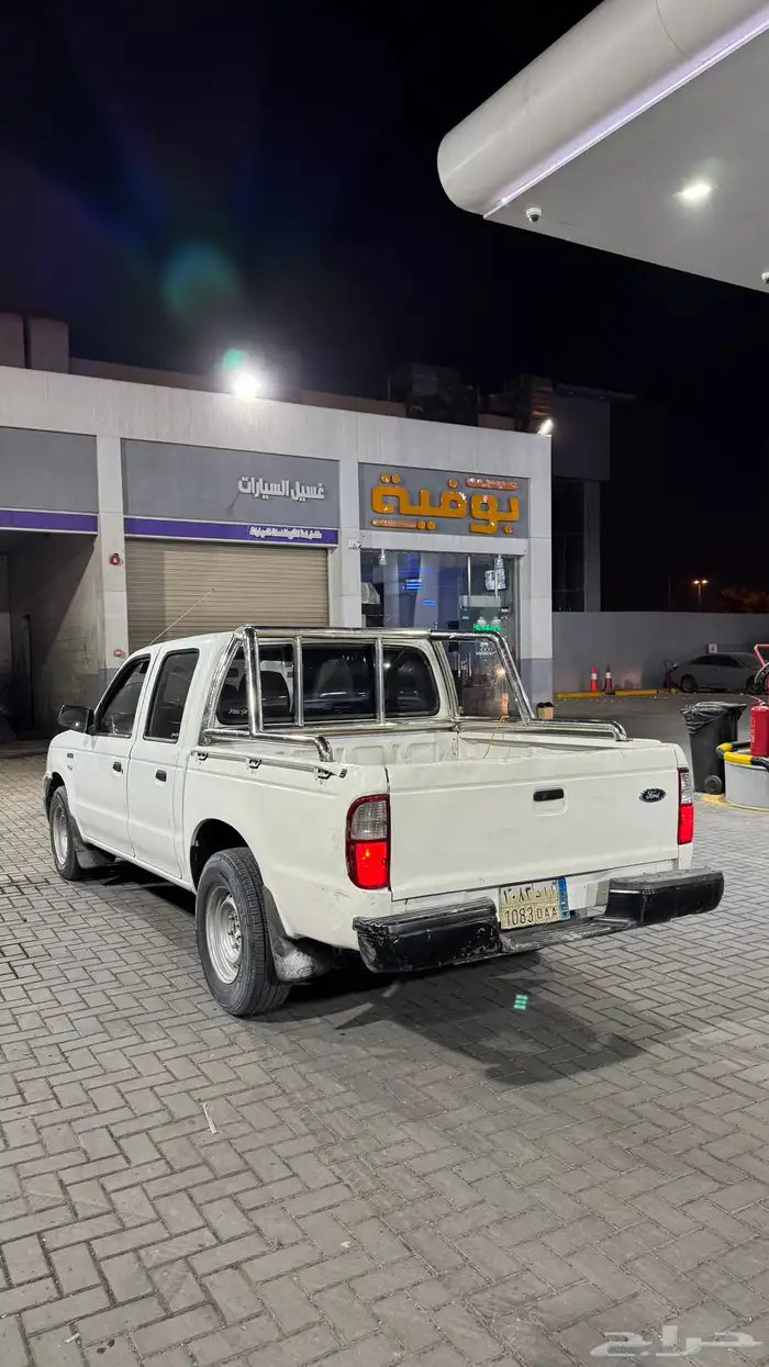 وانيت فورد رينجر 2005 4