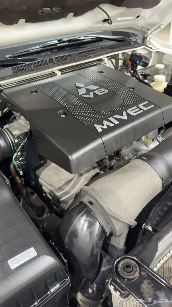 للبيع باجيرو قير عادي مكينه3800 17