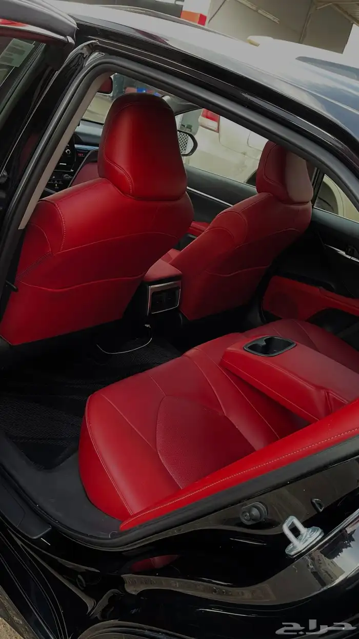 كامري 2021 سبورت اسود 9