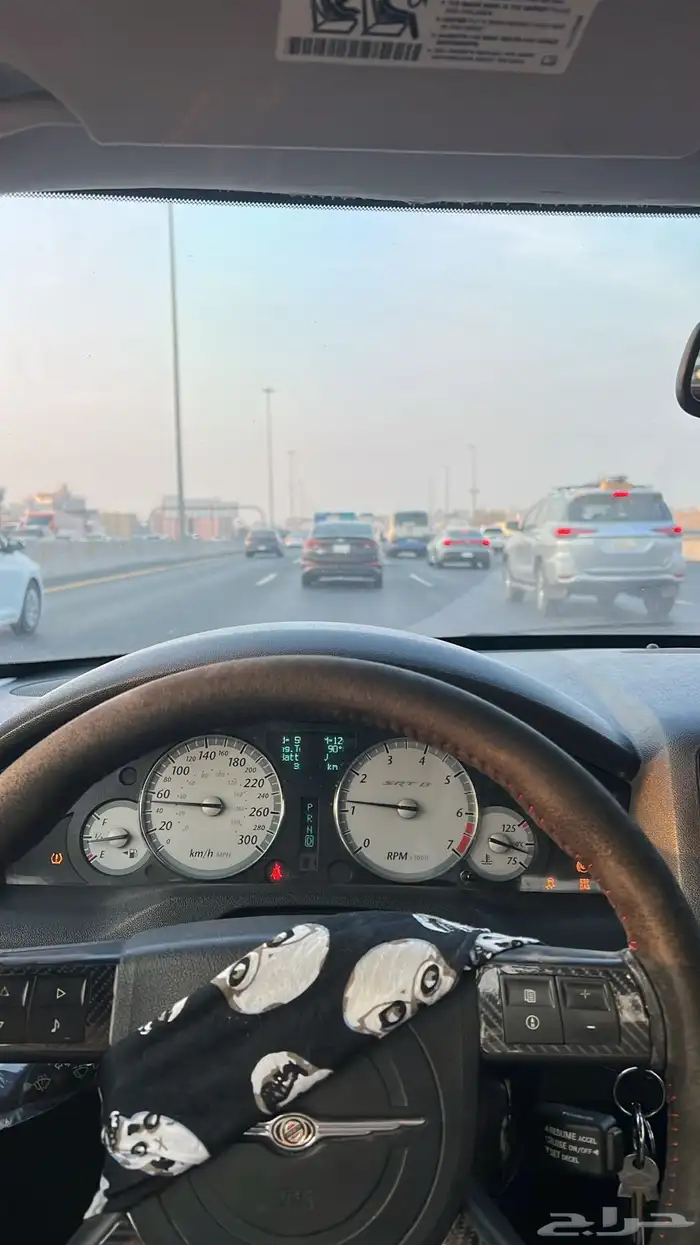 كرايسلر 6.1 SRT 7