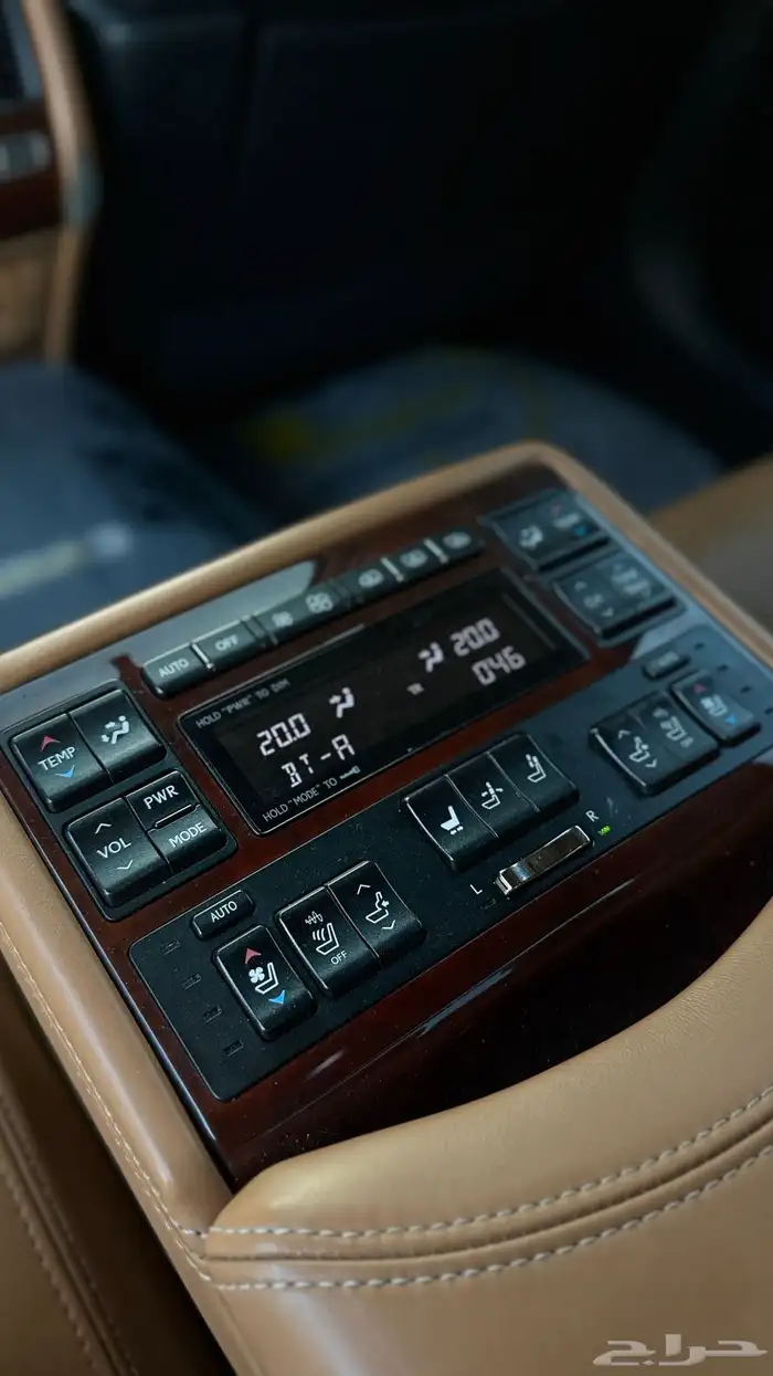 لكزس LS460L الشاص الطويل فل كامل من نوادر 35