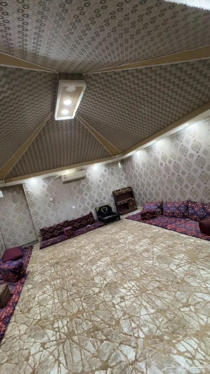 خيمة ملكيه 0