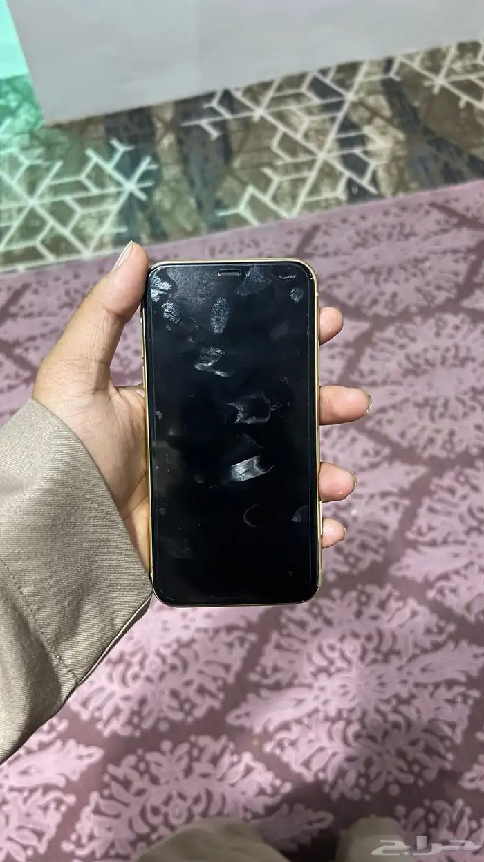 ايفون xr مقفل ايكلاود 1