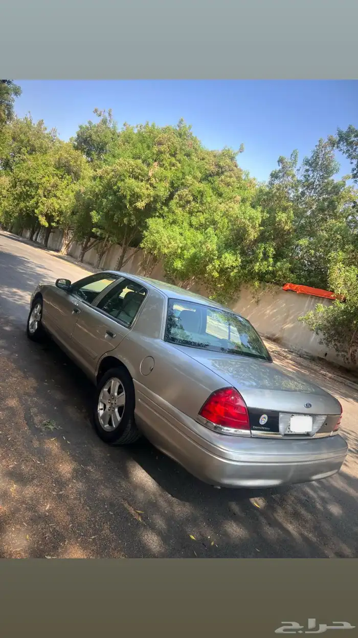 فورد - كراون فكتوريا 3