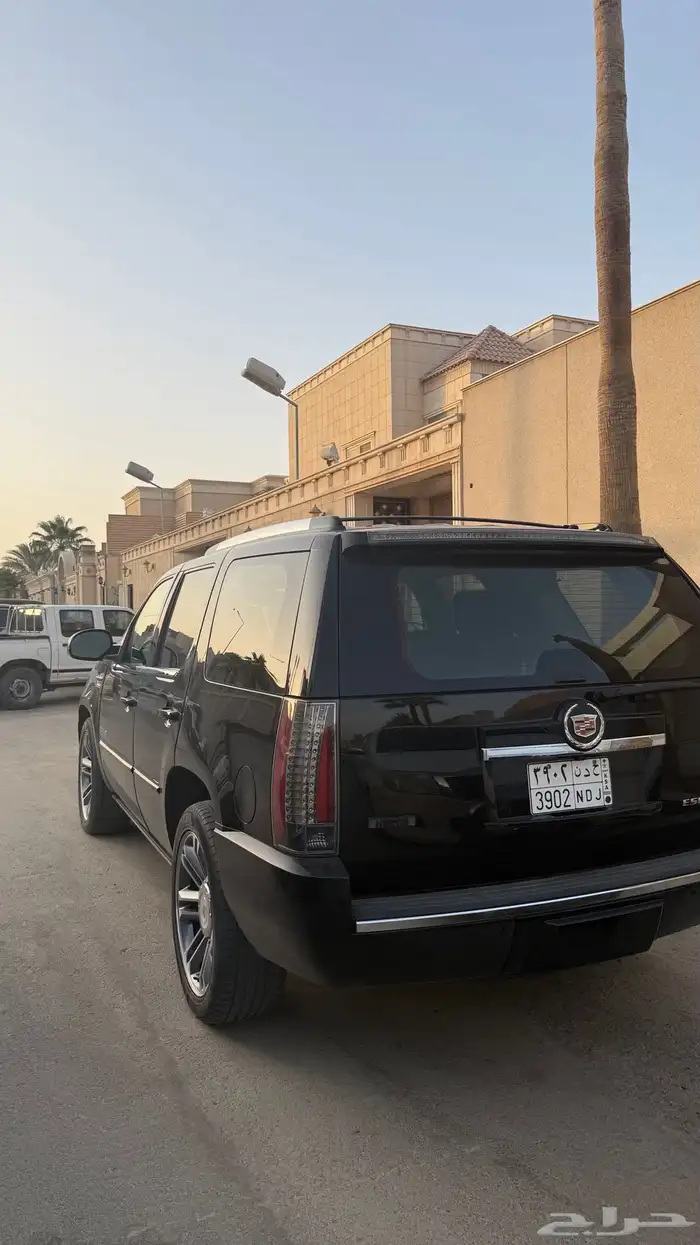 كاديلاك اسكاليد - Premium Luxury 2013 0