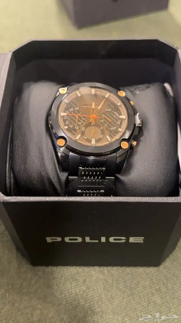 ساعة بوليس 0