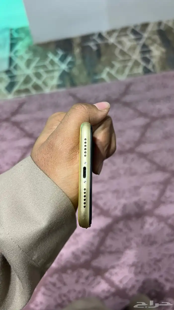 ايفون xr مقفل ايكلاود 2