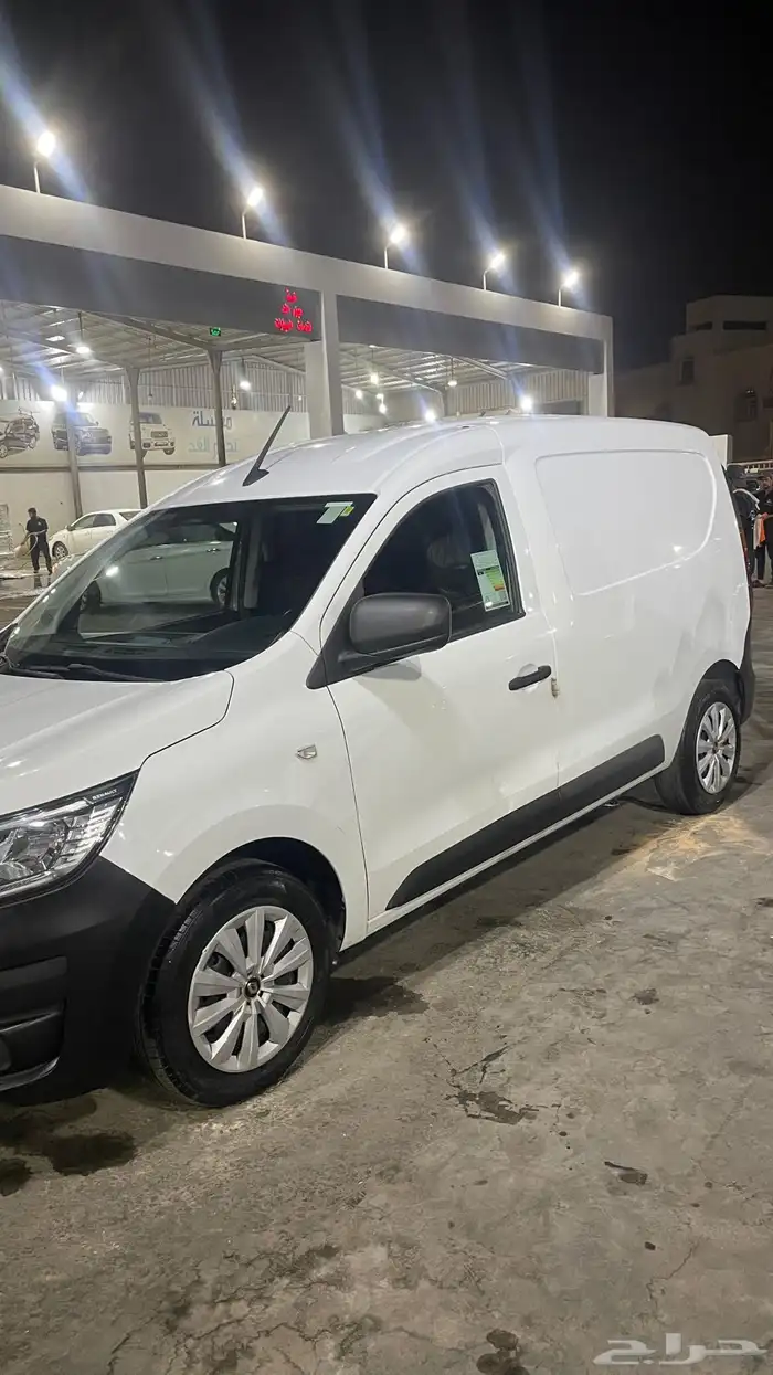 رينو 2023 قير عادي ديزل 0