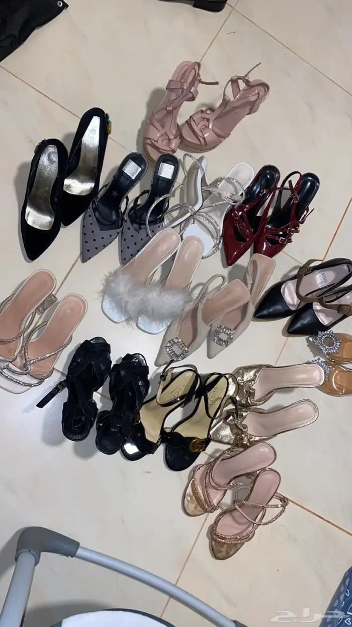 كعوب للبيع 0