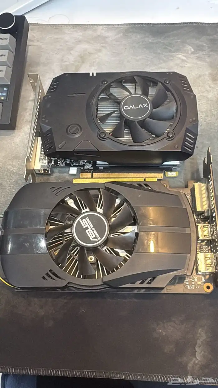 كرتين شاشه اقبل بدل يد سوني 5 او سكوتر 5