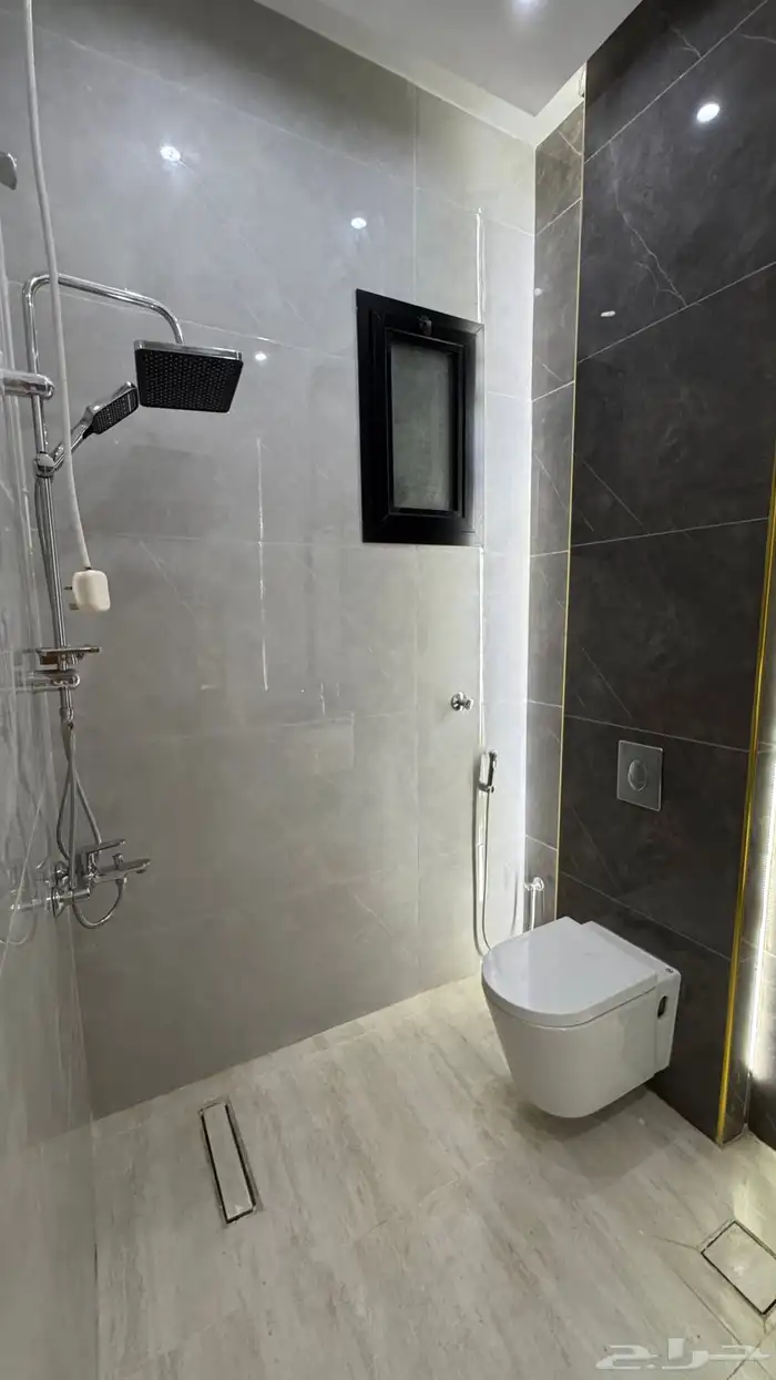 شقه فاخره للبيع جيزان حي السويس 10