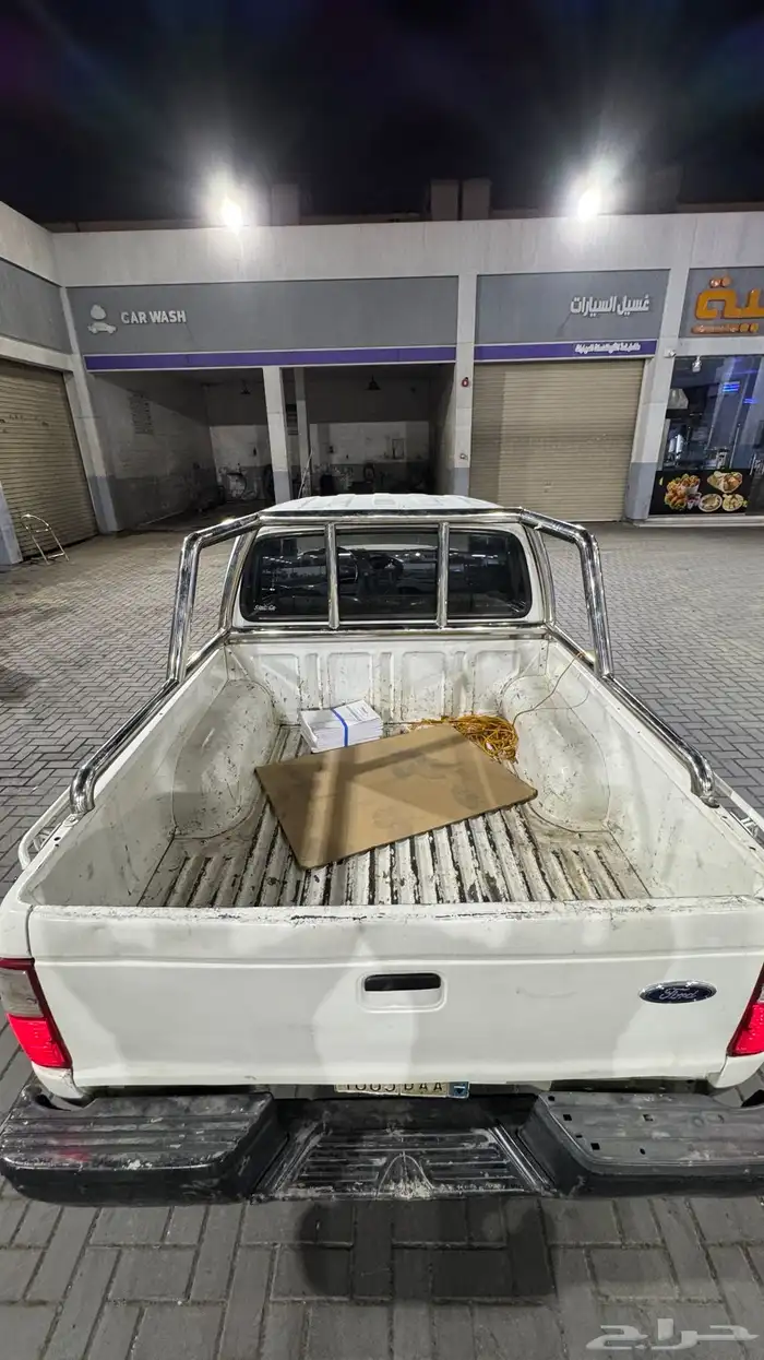 وانيت فورد رينجر 2005 8