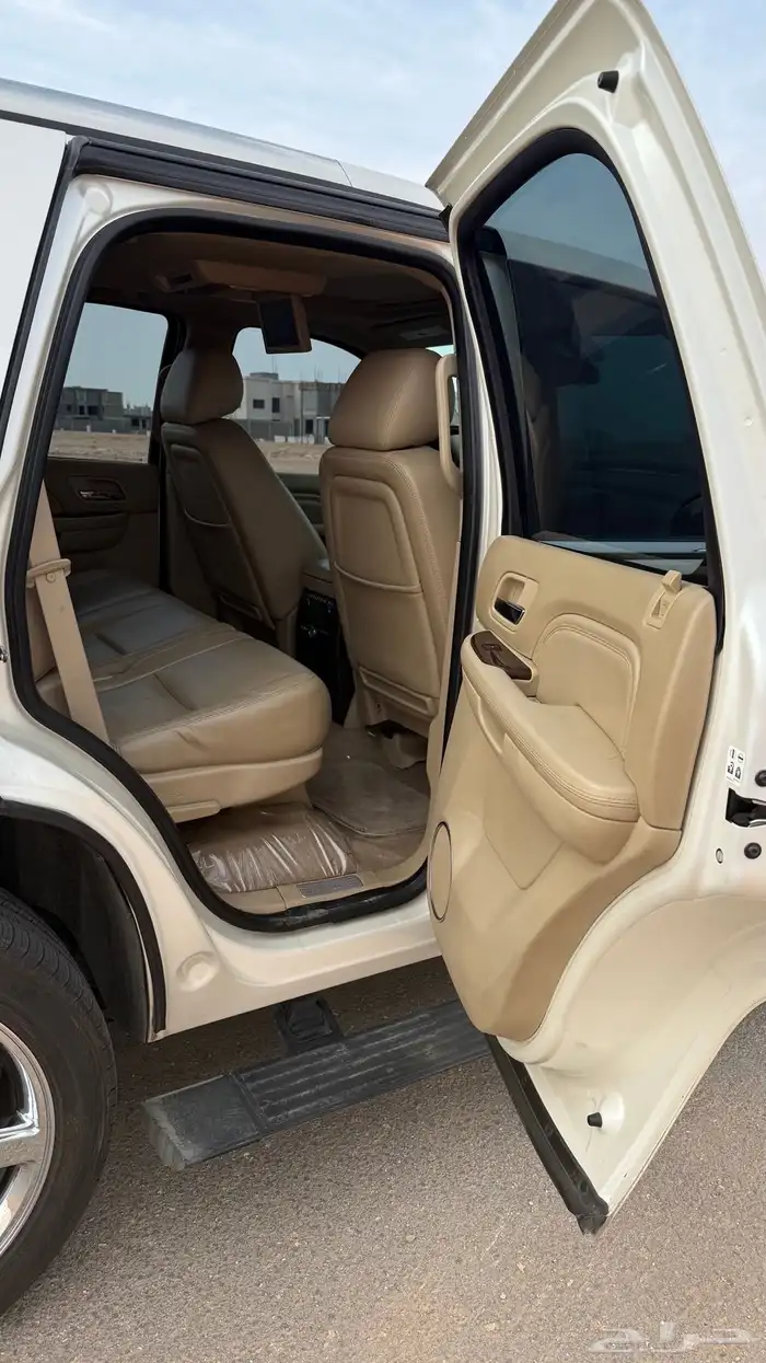 للبيع اسكاليد 2013 9