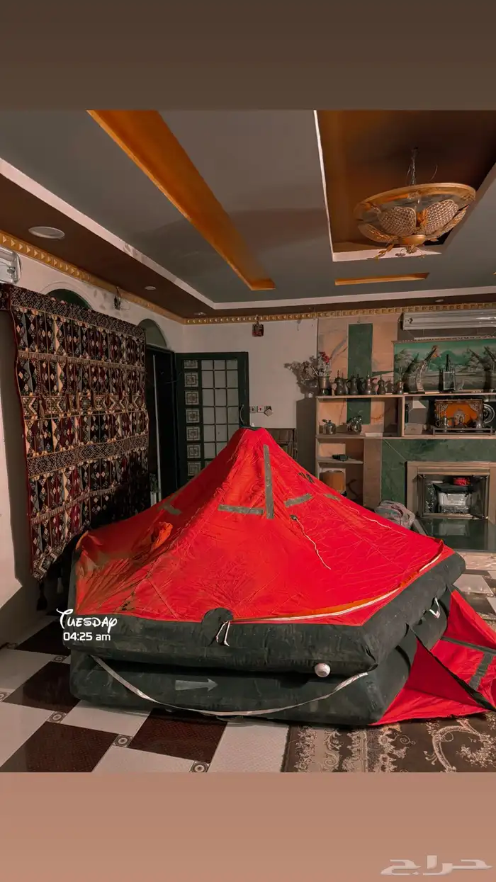 قارب انقاذ مطاطي 0