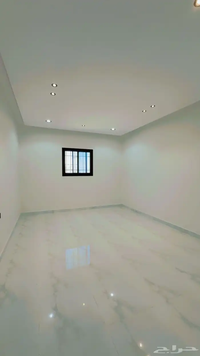 للبيع فلل من نوع دبلكس بريدة السليمانية مسحت الغرفة كبار 16