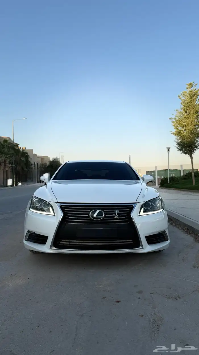 لكزس LS460L الشاص الطويل فل كامل من نوادر 0