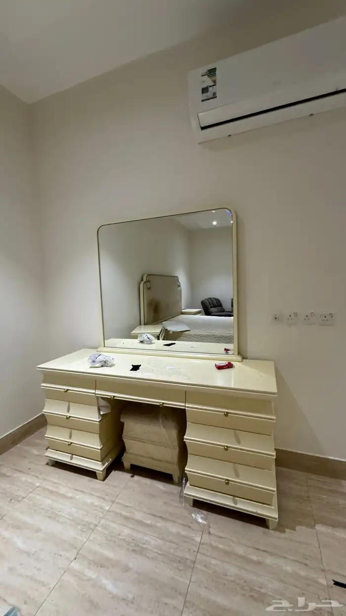 اثاث غرفة نوم للبيع 3