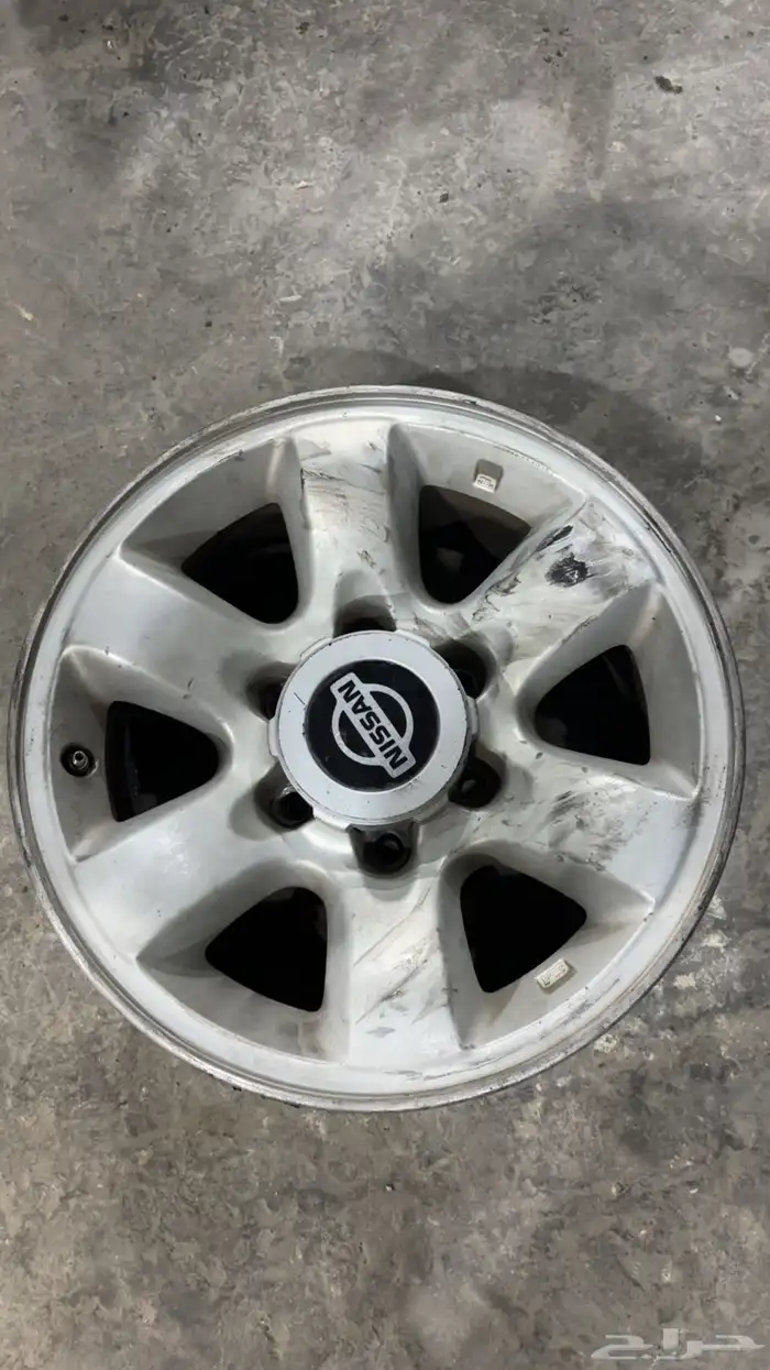 جنط نيسان ست براغي نظيف 0