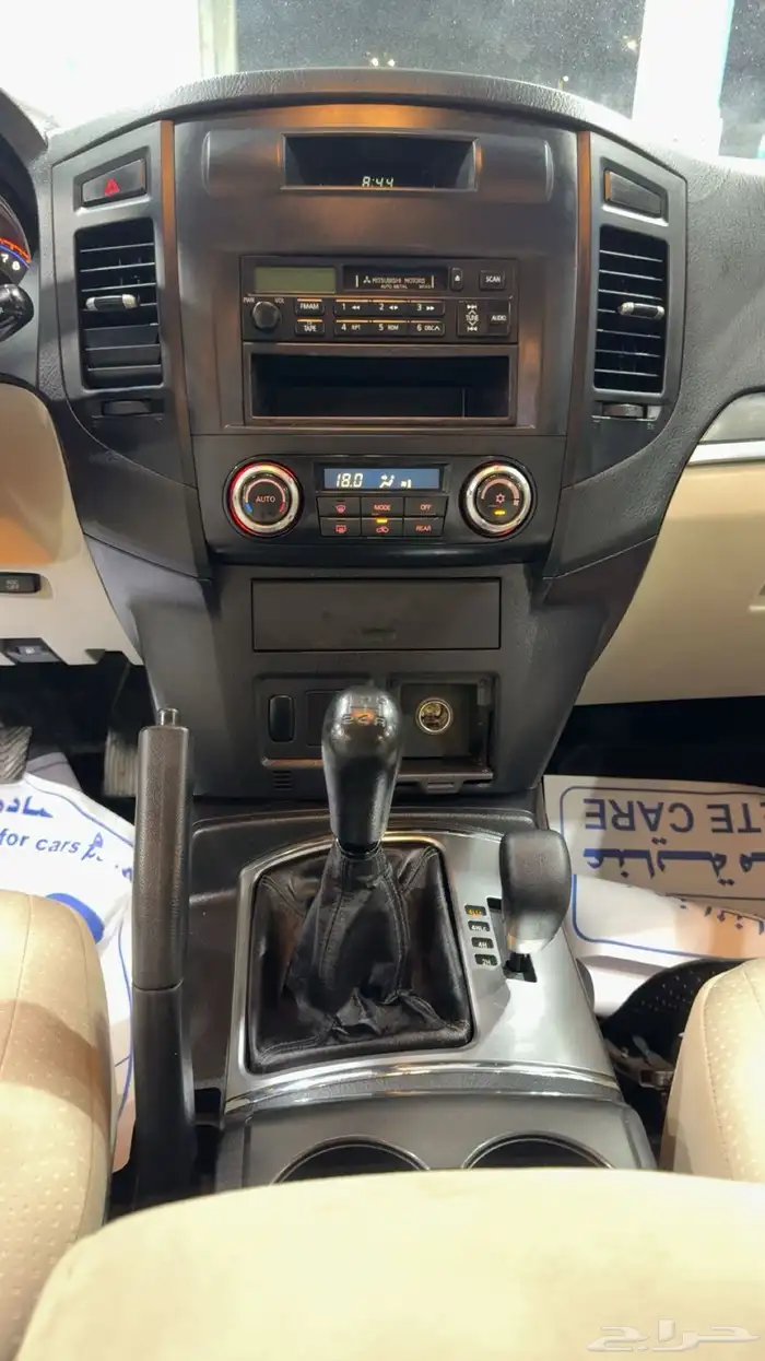 للبيع باجيرو قير عادي مكينه3800 21