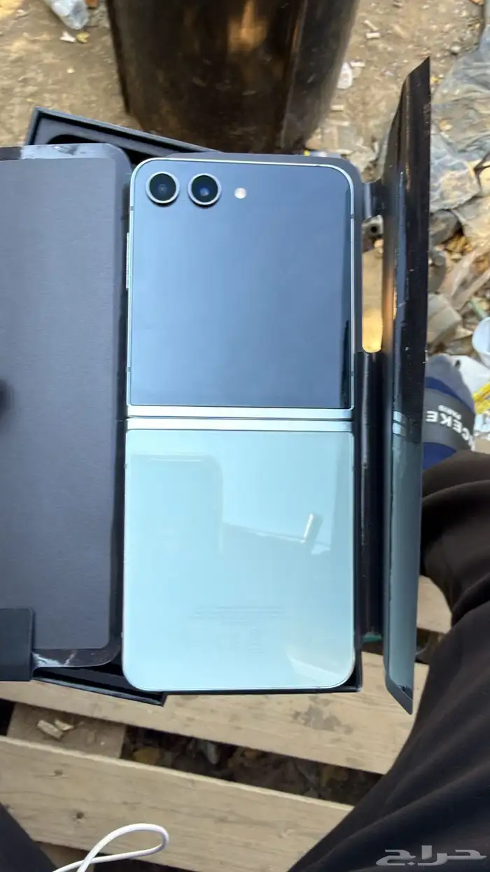 سامسونج زد فليب 5 3