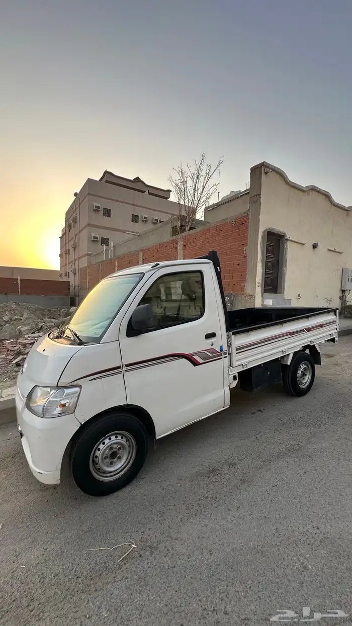 دباب ديهاتسو 2014 مكيف نظيف للايجار 0