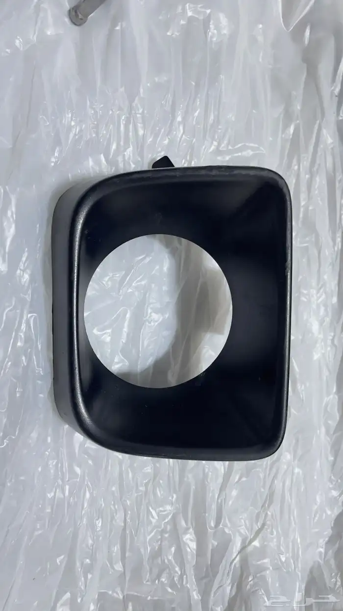 رادار دودج تشارجر RT 2023 مع قاعدته وكشاف يسار مع قاعدته 8