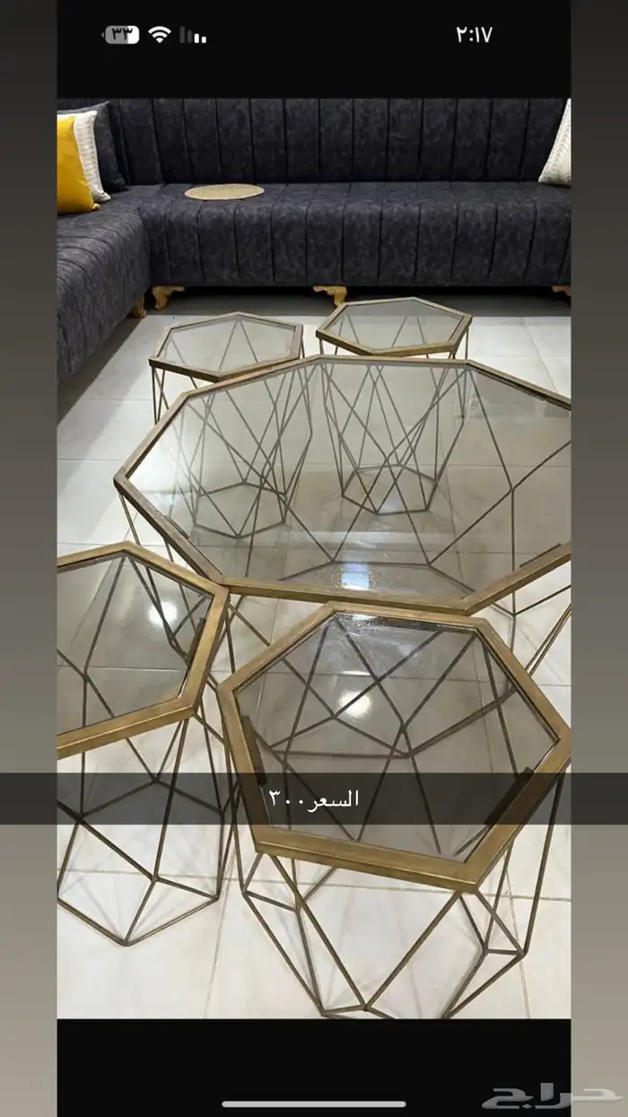 فستان تم للبسه ساعتين فقط وطقم طاولات مجالس 0