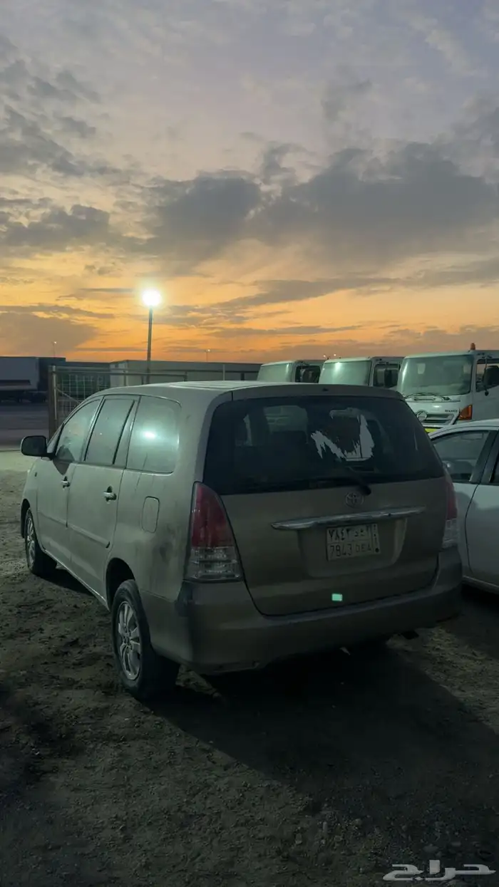 تايوتا أنوفا موديل 2009 قير عادي 3