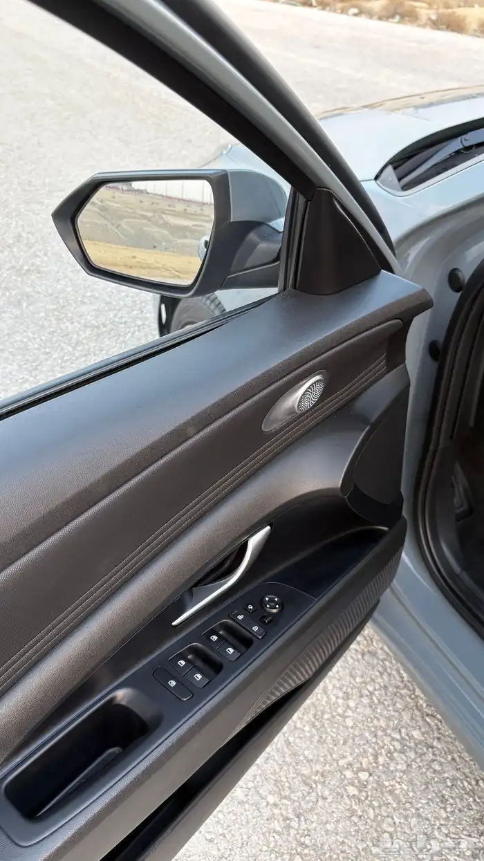 ألنترا أفانتي فل كامل 21 10