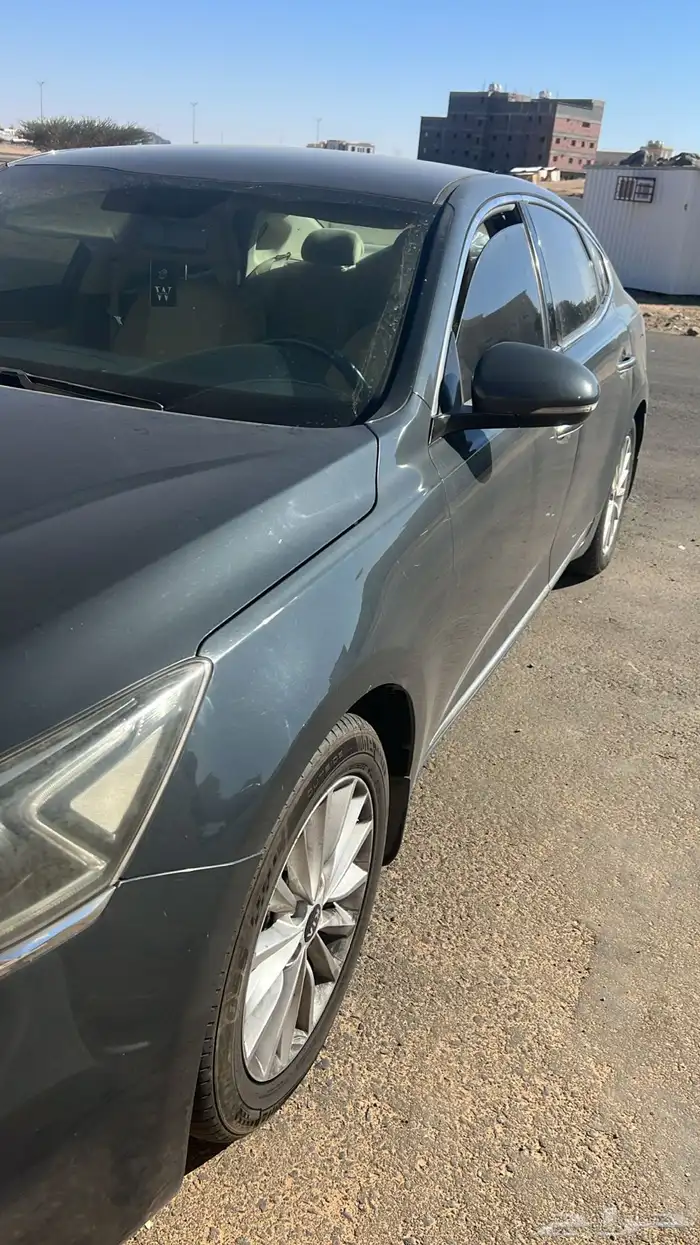 كيا كادنزا 2018 مكينه قير وكاله البدي فيه رش على السوم 0