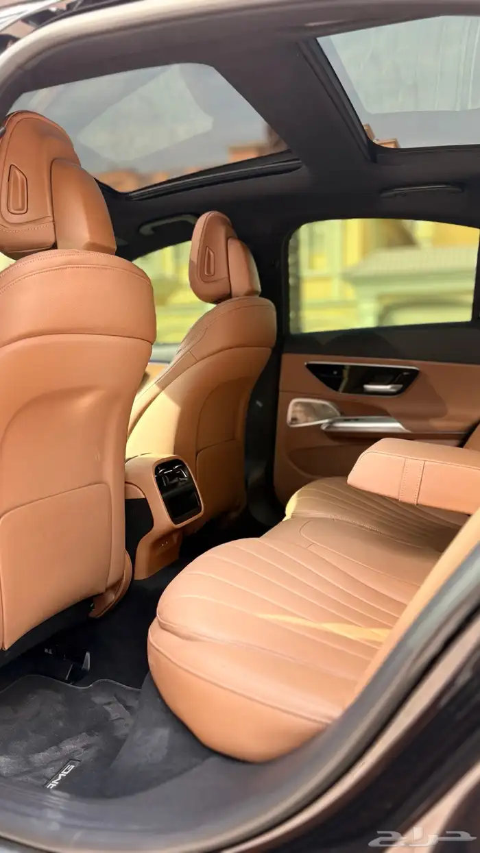 مرسيدس 4MATIC AMG E300 2024 44