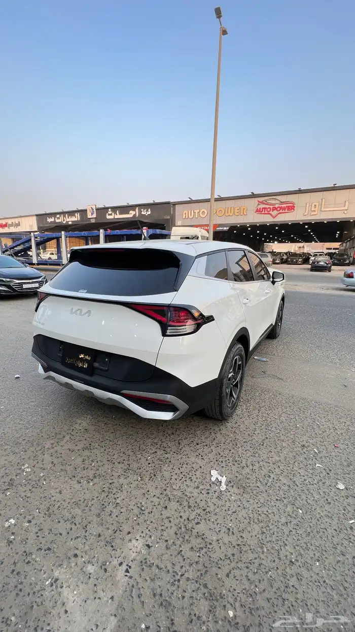 سبورتاج 2022 نص فل 2.0 ديزل تيربو 9