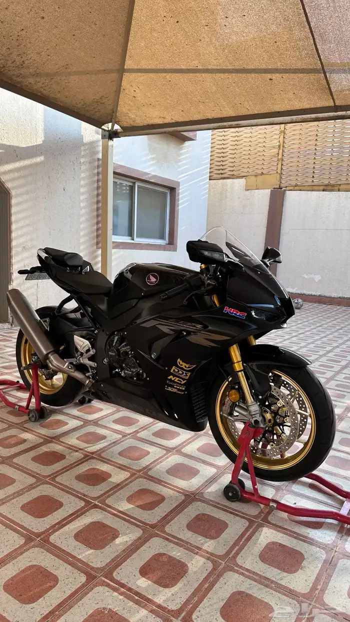 HONDA CBR 1000RR-R 0