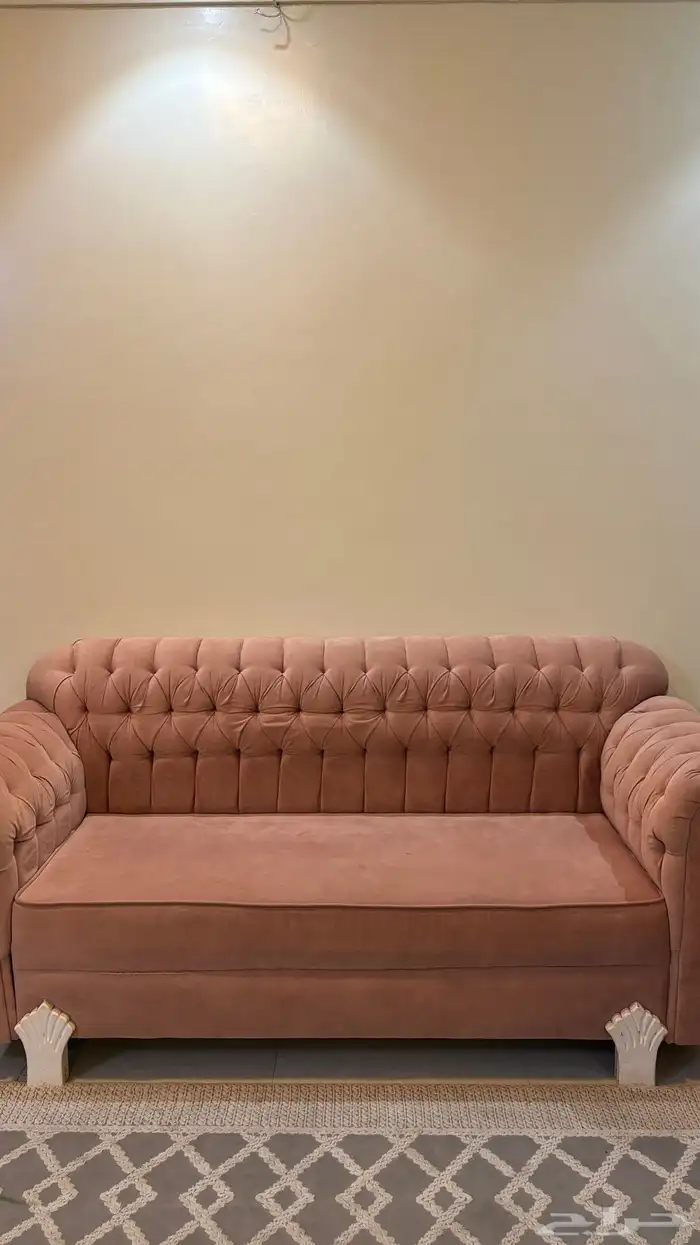 كنب مستعمل للبيع مع طاوله خدمة 2