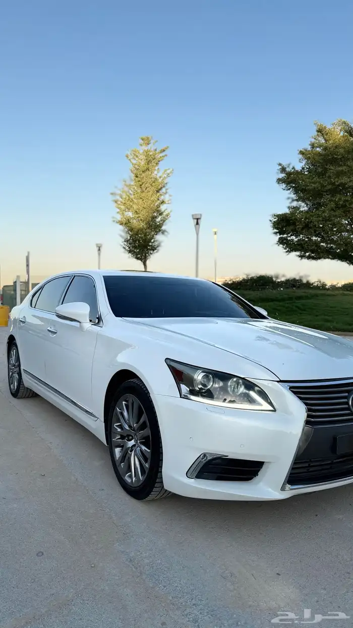 لكزس LS460L الشاص الطويل فل كامل من نوادر 2