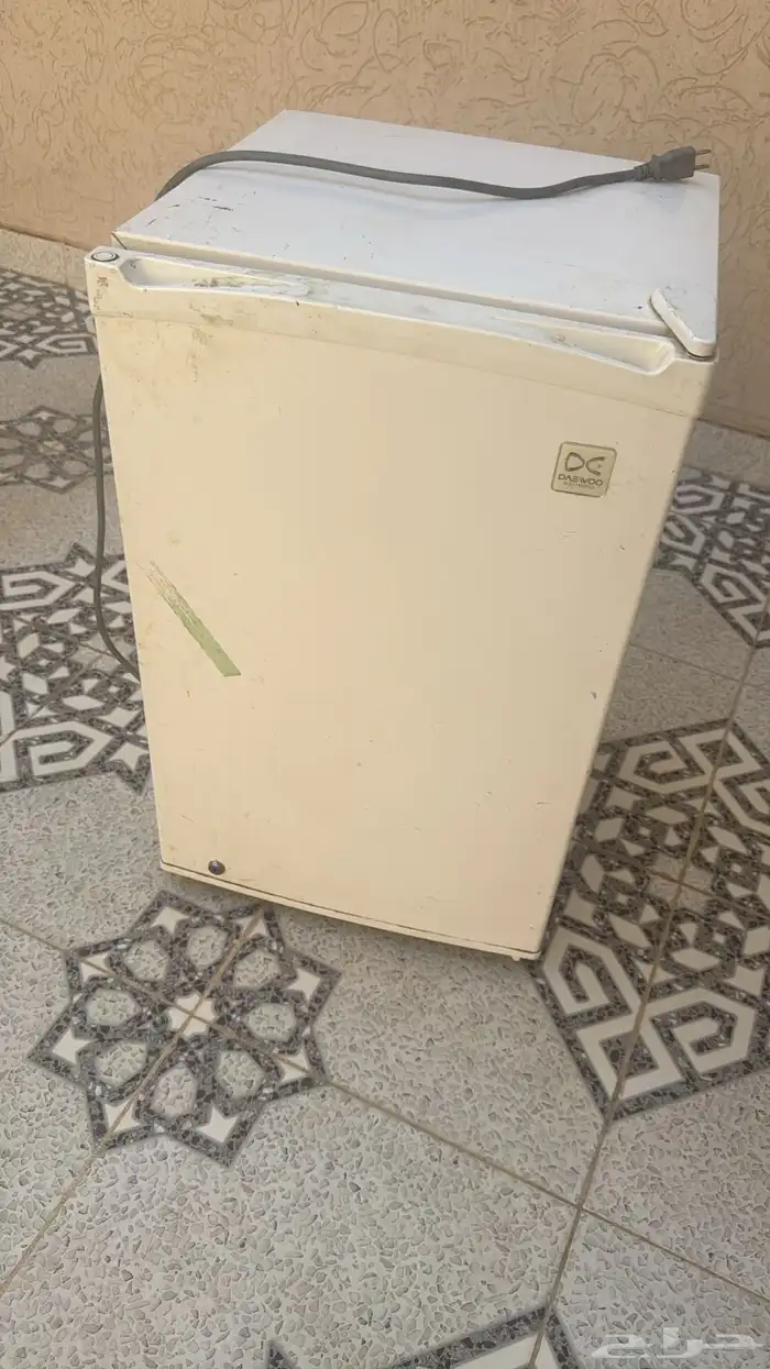 ثلاجه صغيره خط 110 البيع 1