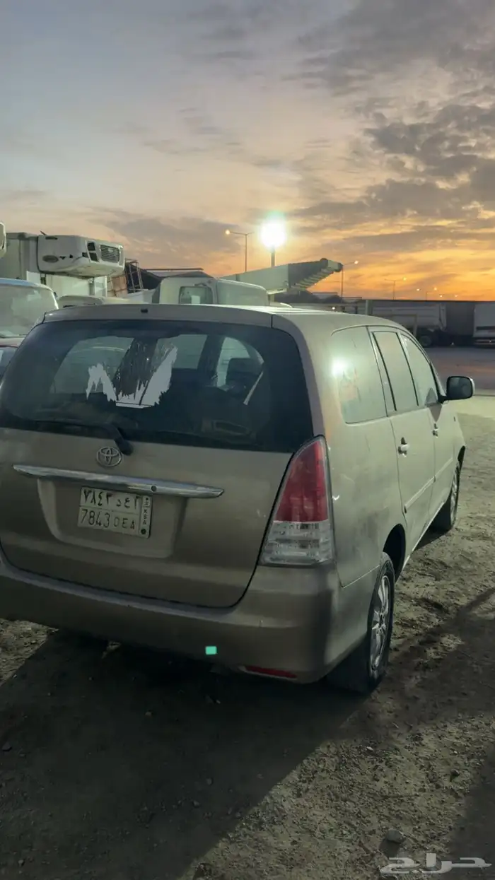 تايوتا أنوفا موديل 2009 قير عادي 4