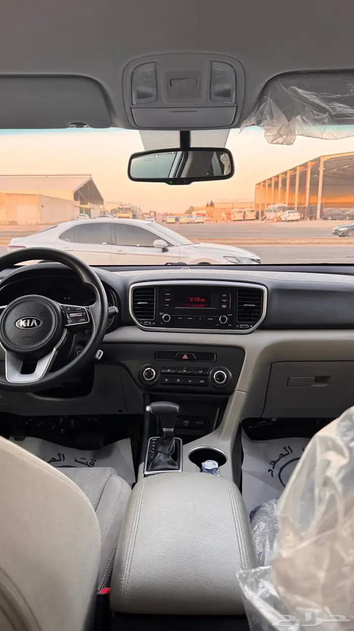 للبيع كيا سبورتاج 2019 - ستاندر - مكينه 2400 7