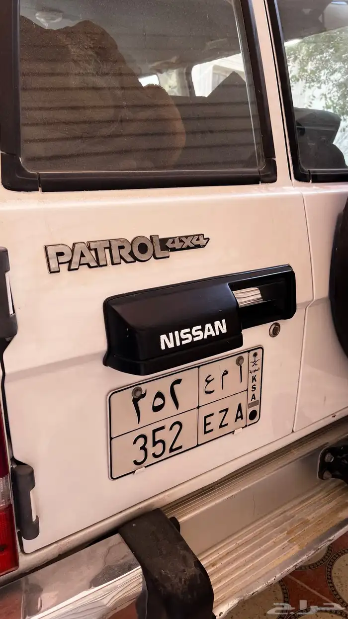 صدام وديكور اسطب اللوحه باترول 88-97 4