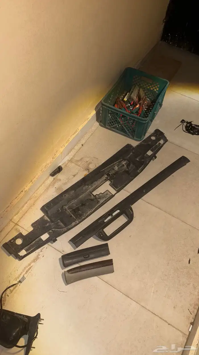 قطع فورد فكتوريا 9