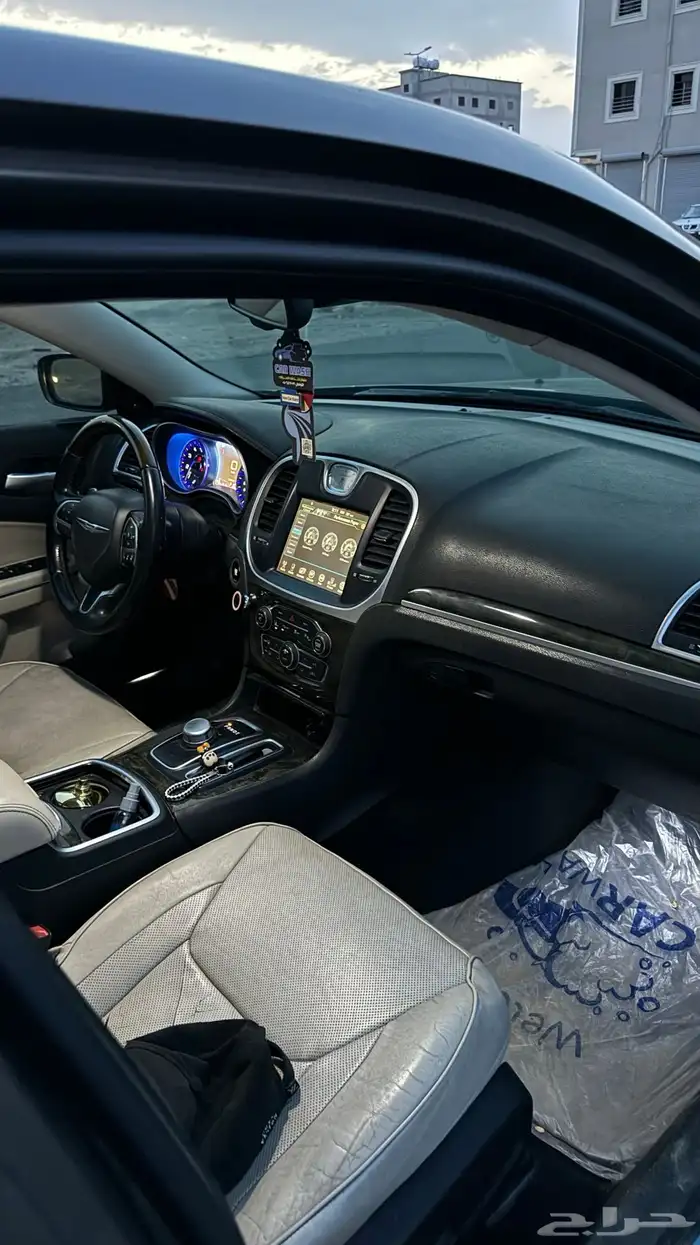 للبيع كرايسلر 2015 نظيف 20