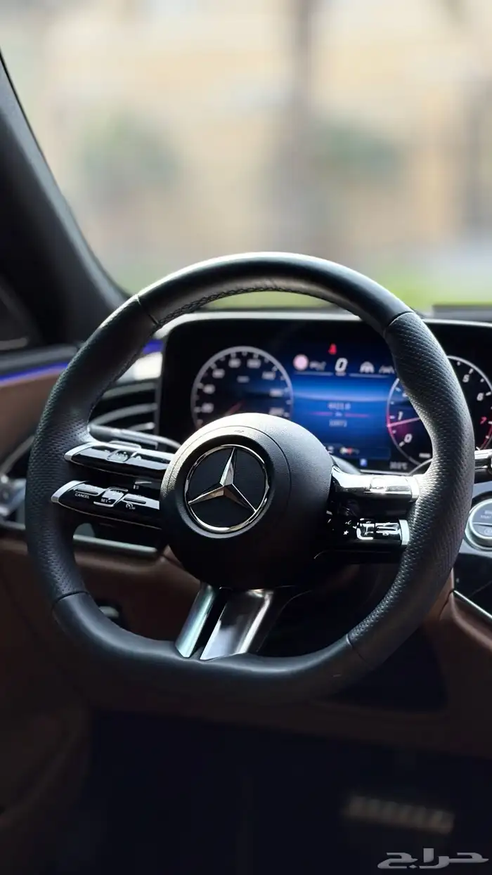 مرسيدس 4MATIC AMG E300 2024 26