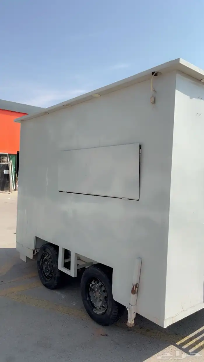 فود ترك نظيف للبيع او الايجار 1