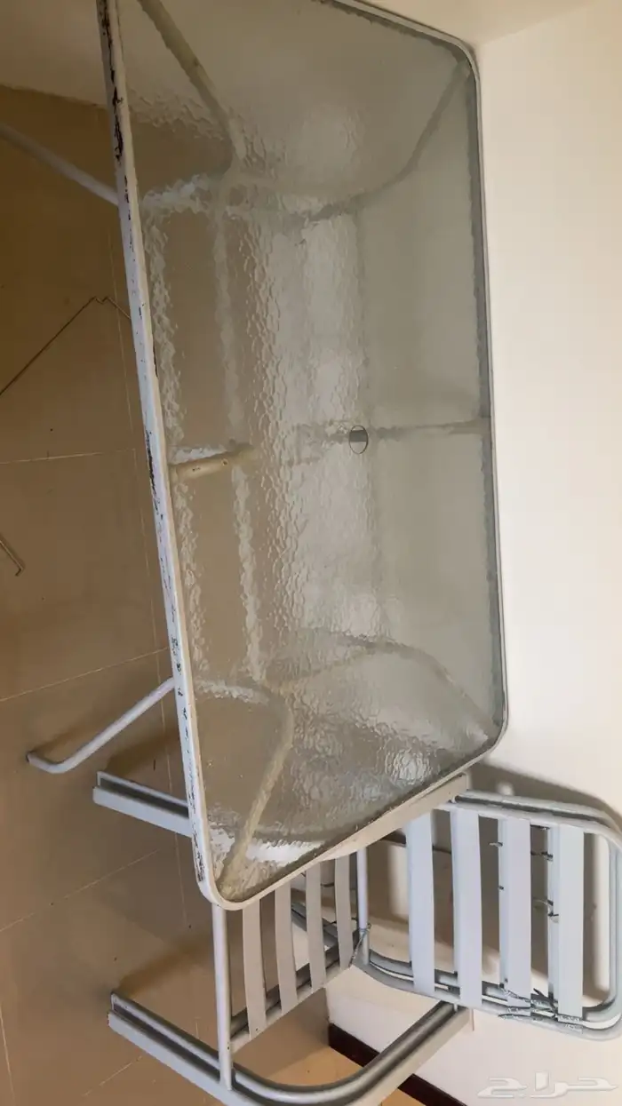 طاولة ستة كراسي ب 500 0