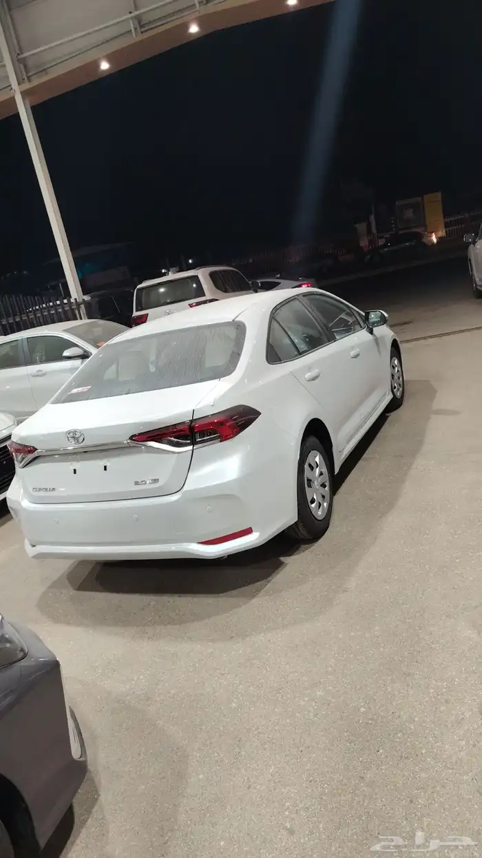 تويوتا كورولا طيس مكينه 2.0 1