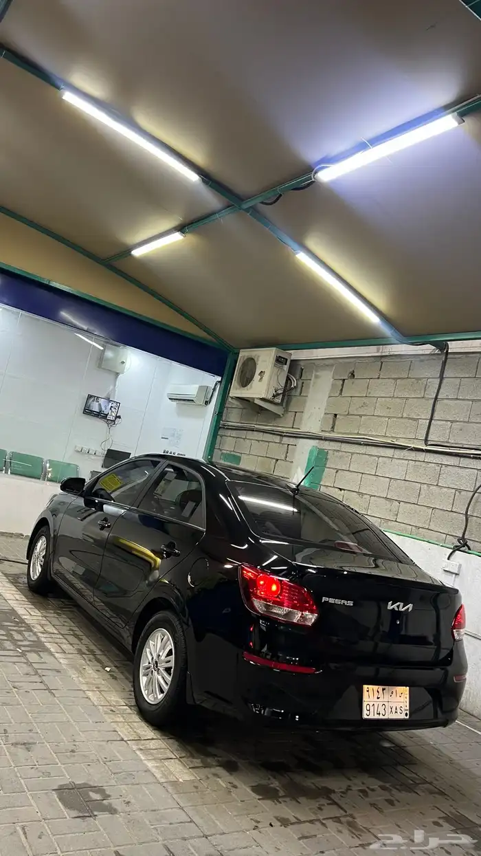 كيا بيجاس ل التقبيل 0