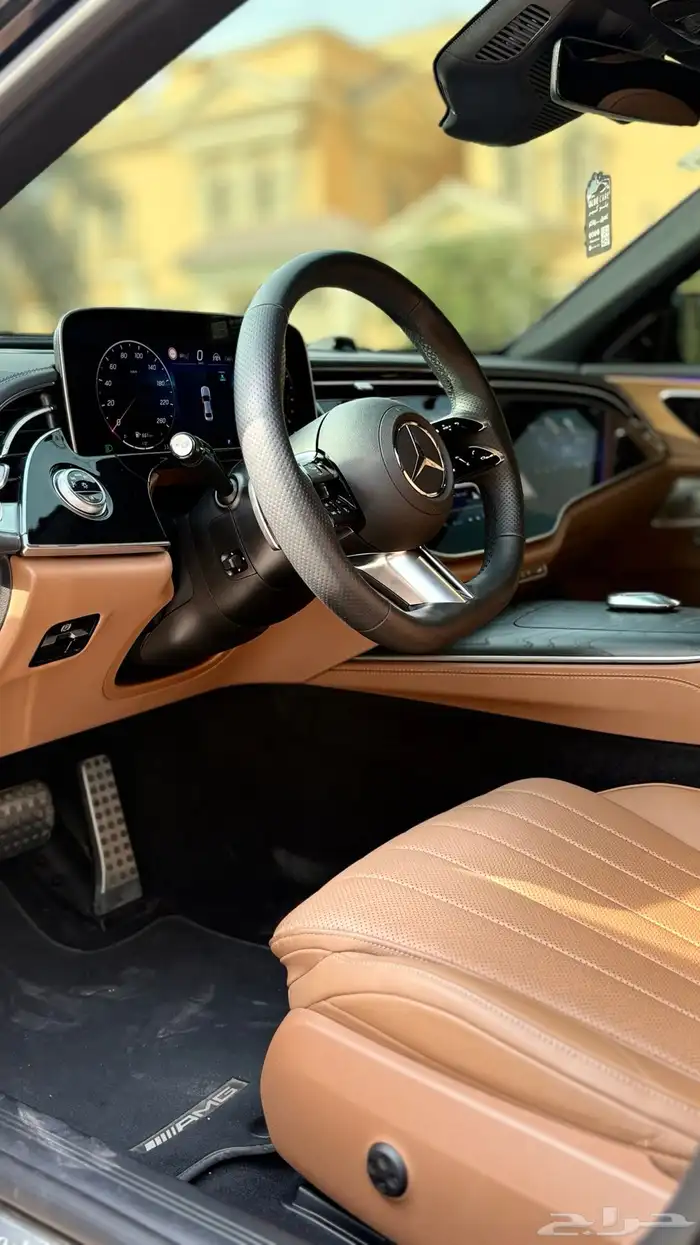 مرسيدس 4MATIC AMG E300 2024 38